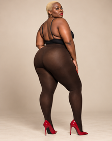 Espresso Letisha | Model: Letisha is 5'6", wearing 2XL/3XL